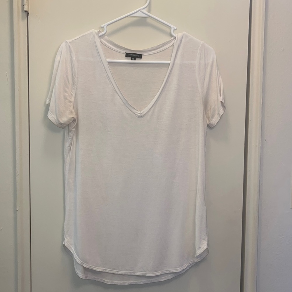 🧨Dynamite V Neck Shirt Size: Small
